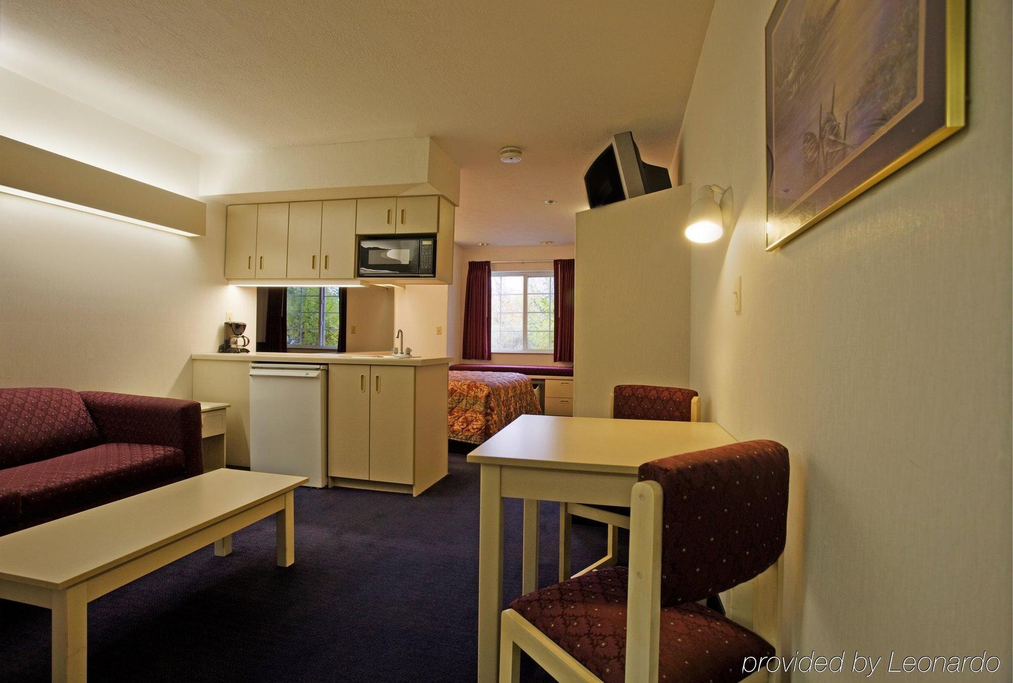 Quality Inn & Suites North Lima - Boardman Quarto foto