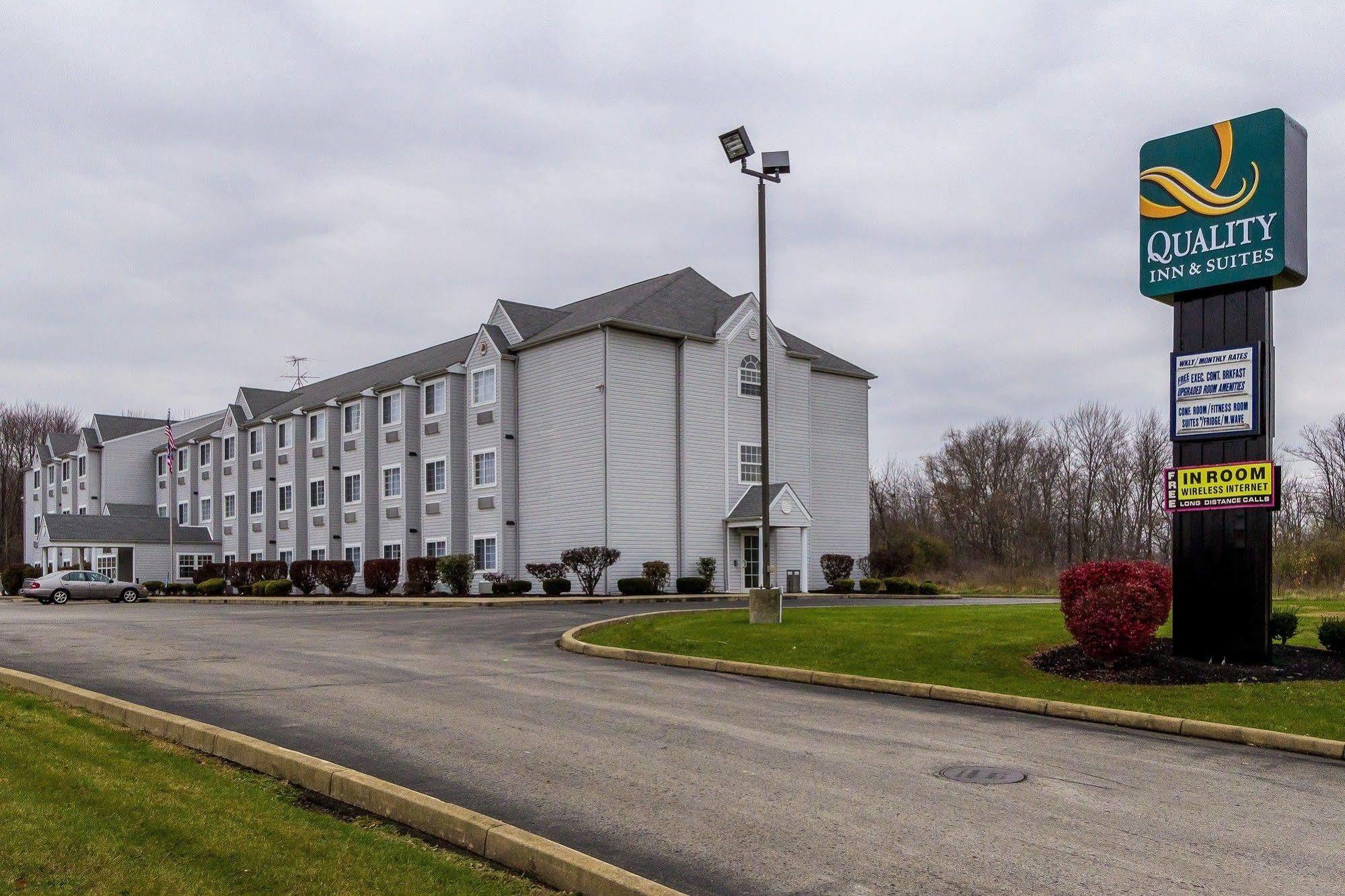 Quality Inn & Suites North Lima - Boardman Exterior foto